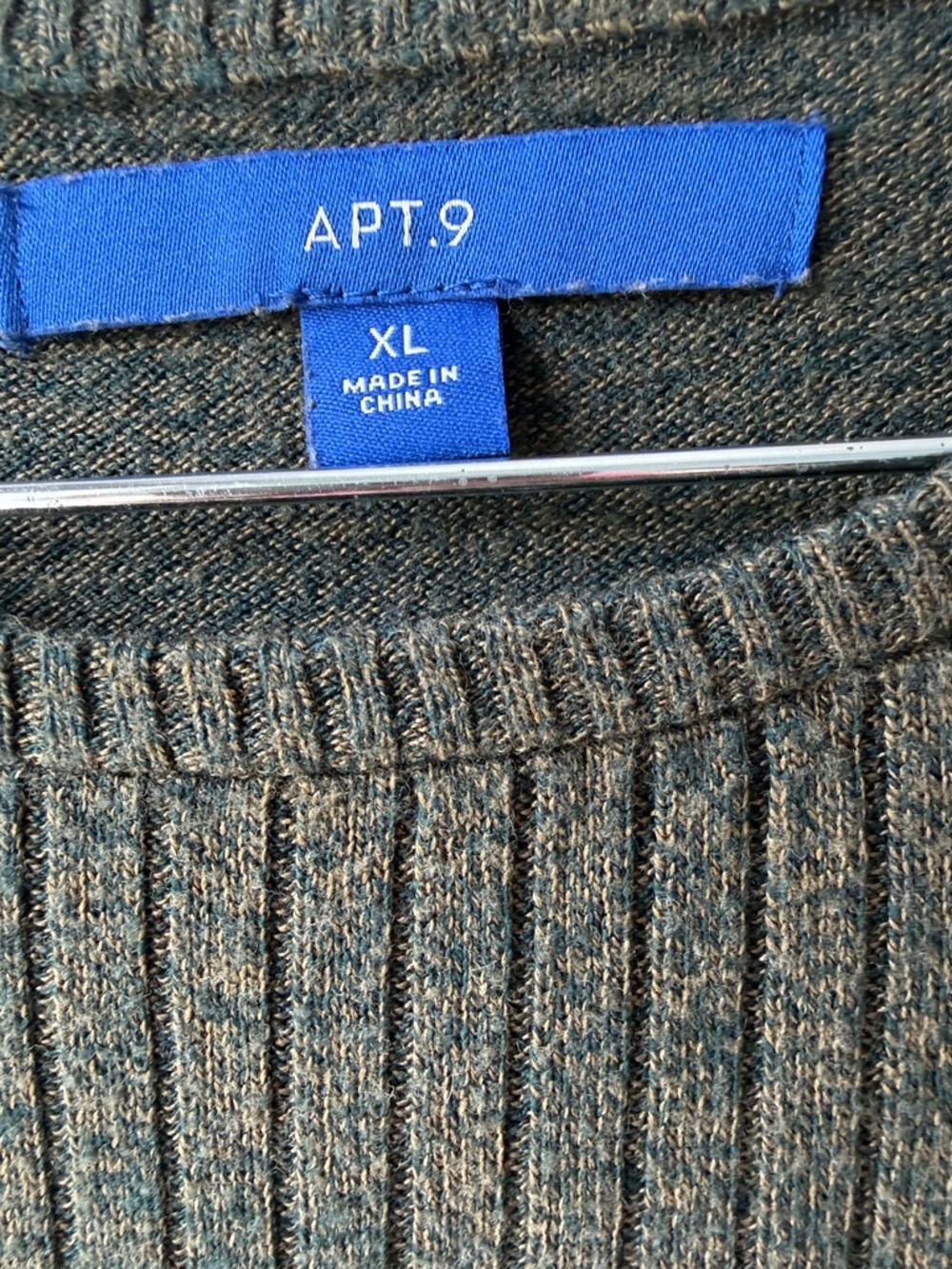 Apt. 9 Olive Green Women’s Mixed-Rib Crewneck Sweater Size XL - Picture 2 of 4